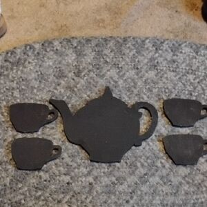 Black Teapot and Cups Set
